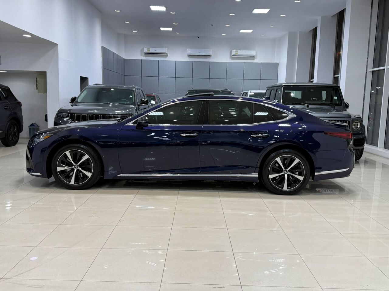 Manama, Vehicles, Cars & Trucks , BHD 31700,  Lexus LS-350,  2026,  Automatic,  600 KM,   /  (Blue)
