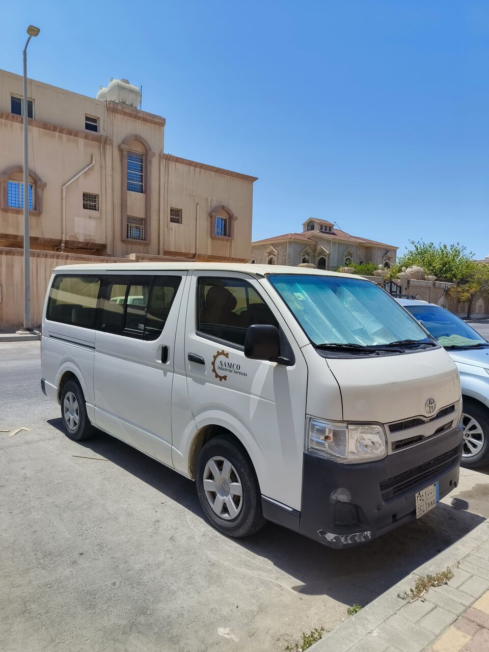 Jubail, Automotive, Toyota Hiace 13 Seater Available For Rent With Driver