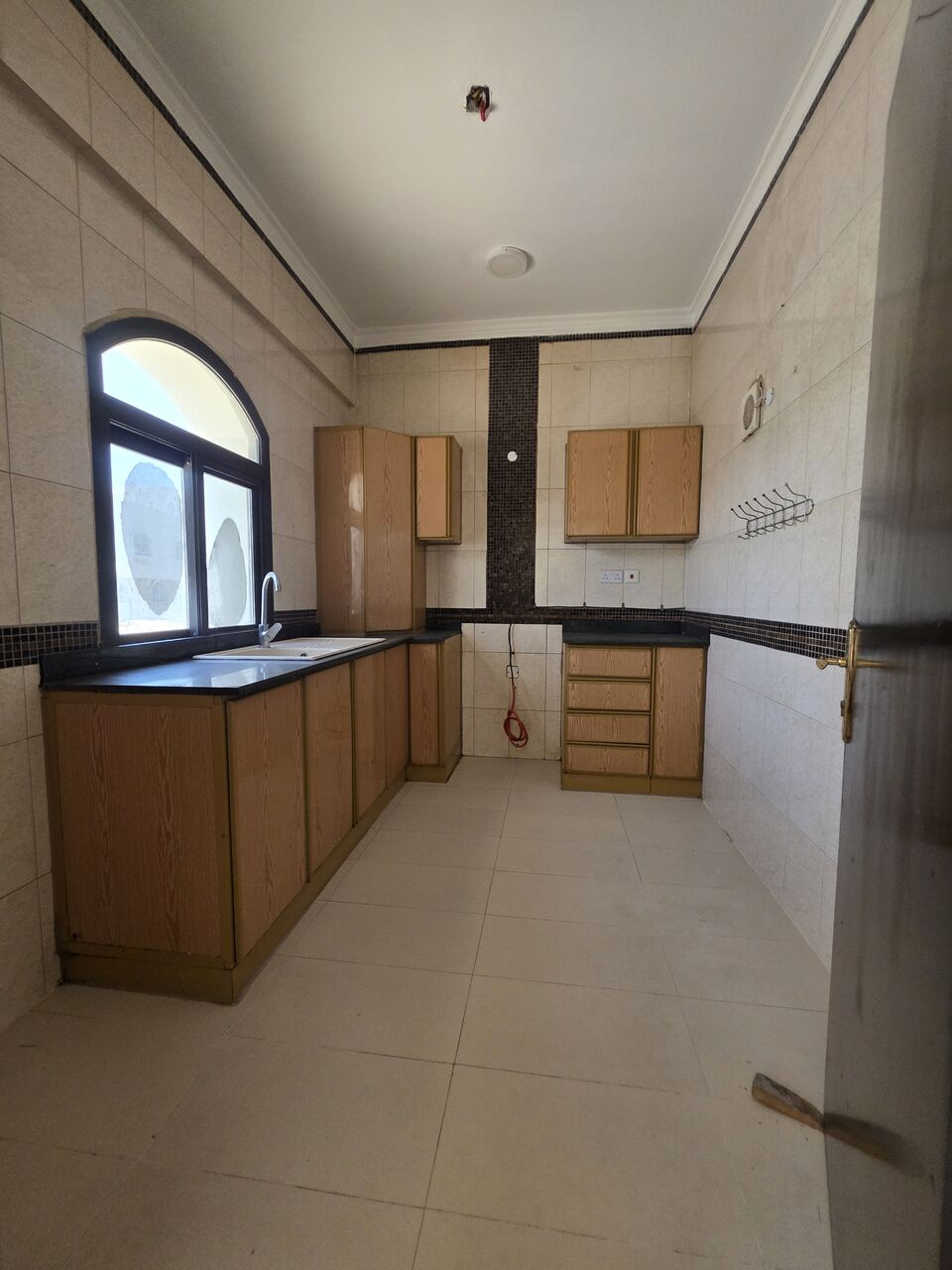 Sanad, Apartments, Flats, Houses & Villas, BHD 200/month,  2 BR,  £2BATHROOM Hall Kitchen Without Electricity Car Parking