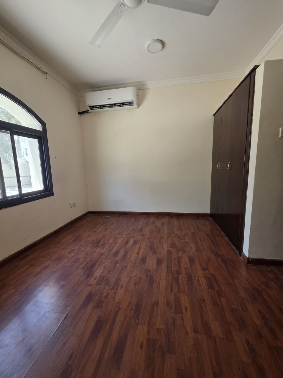Sanad, Apartments, Flats, Houses & Villas, BHD 250/month,  2 BR,  &2BATHROOM Hall Kitchen Without Electricity Car Parking
