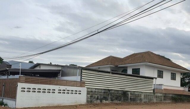 Bangkok, Villas, THB 35000,  106 Sq. Feet,  2-story Detached House For Rent With Warehouse, Phutthamonthon Sai 2, Soi 11, Bang Khae