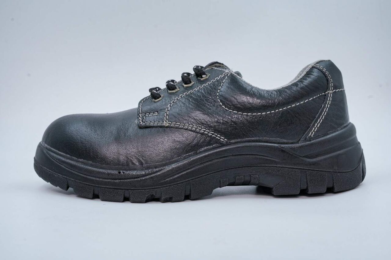 Faridabad, Sporting Goods, INR 2500,  Safety Shoes Manufacturers In India