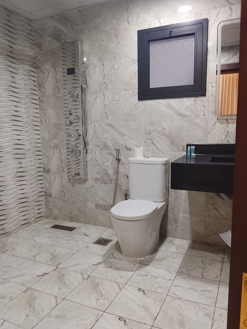 Hoora, Apartments, Flats, Houses & Villas, BHD 300/month,  Furnished,  2 BR,  Brand New Building Flat For Rent Near Jasmiss Hoora