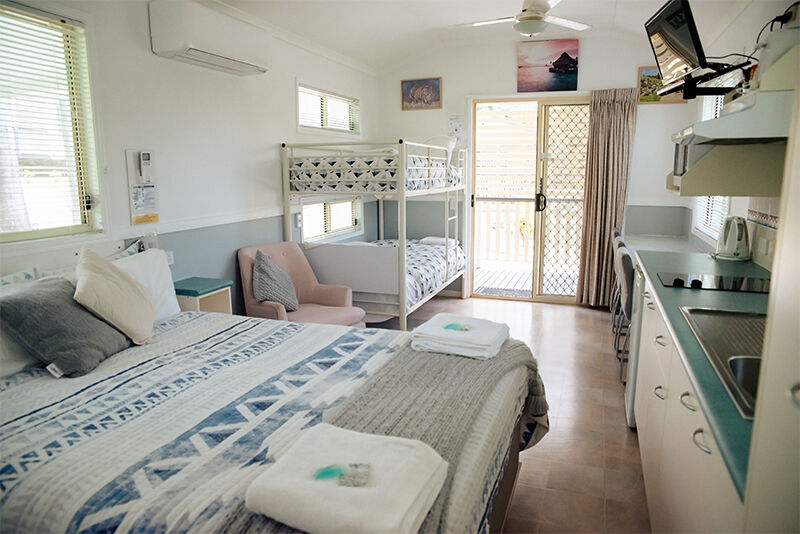 Sydney, Apartments, Flats, Houses & Villas, Road Trip Stopover Accommodation Maryborough | Tiaro Tourist StopOver