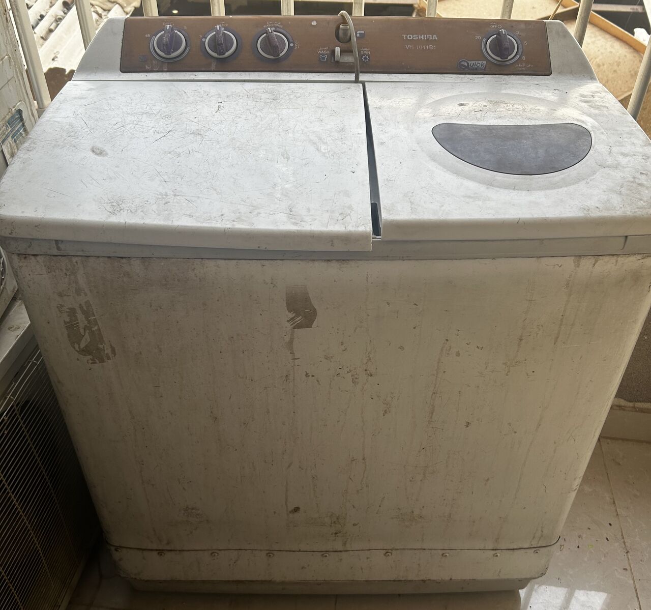 Al Sharafeyah, Household Items, SAR 100,  Split AC, Washing Machine ,Stove & Gas Cylinder