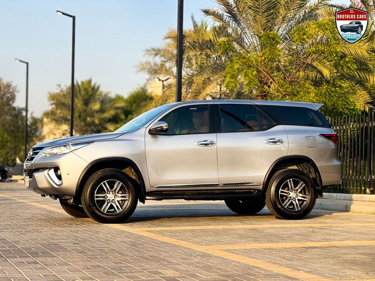 Manama, Vehicles, Cars & Trucks , BHD 100,  Toyota Fortuner,  2019,  Automatic,  90000 KM,   4 CYL  MODEL FOR SALE