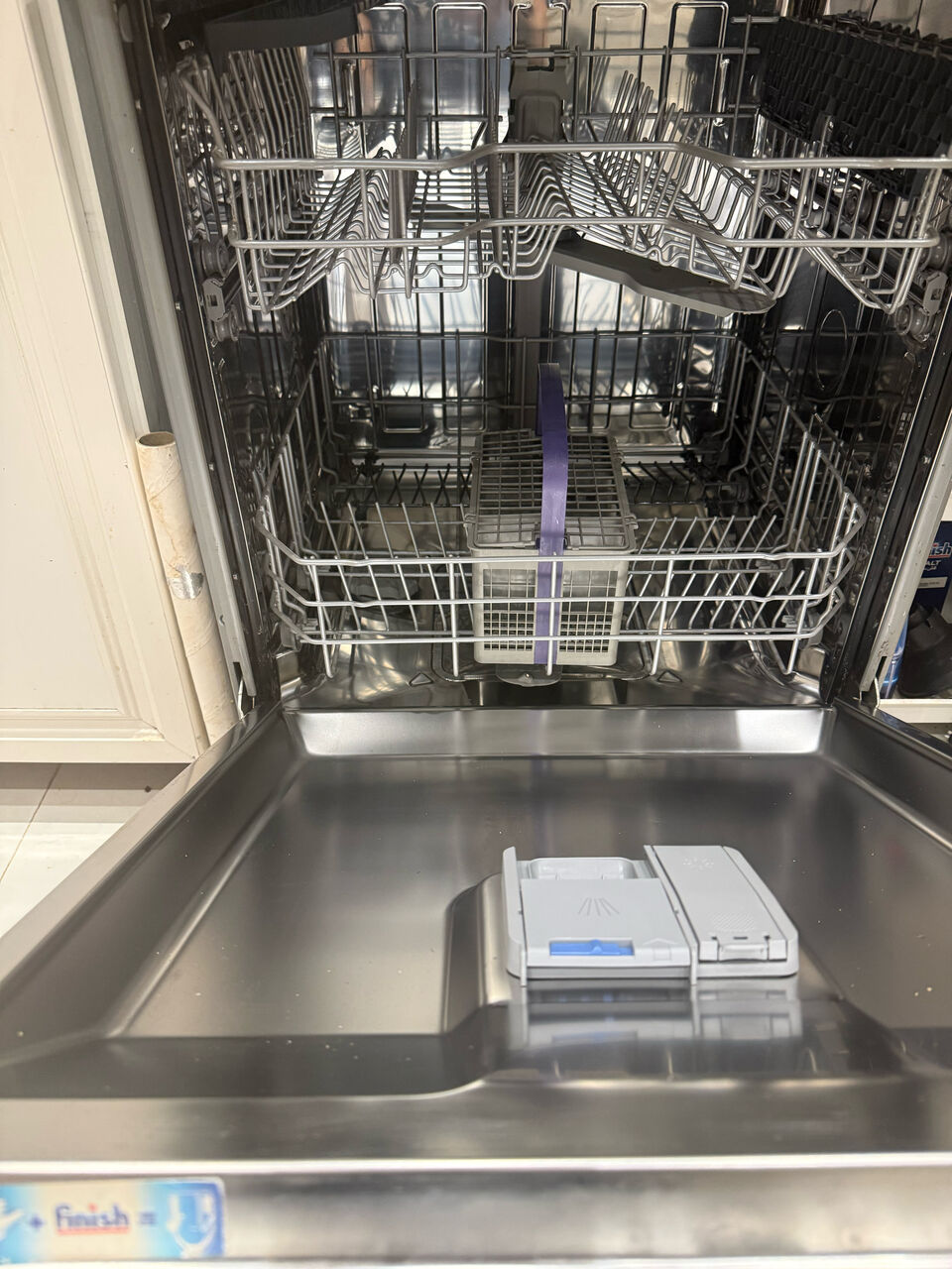 Riyadh, Appliances, SAR 1,  Household Items For Sale &mdash; Riyadh ( All Excellent  Condition) Selling Multiple