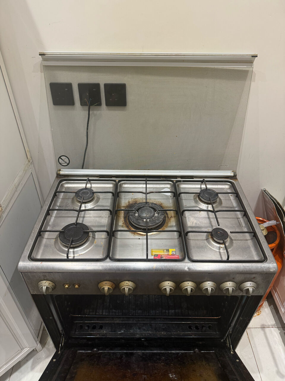 Riyadh, Appliances, SAR 1,  Household Items For Sale &mdash; Riyadh ( All Excellent  Condition) Selling Multiple