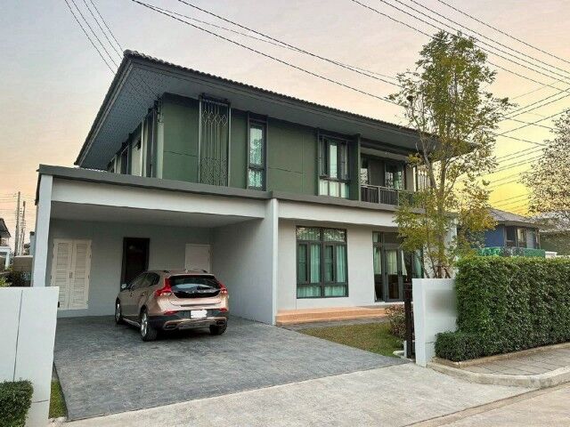Bangkok, Villas, THB 70000,  79 Sq. Feet,  Rental Price 70,000 Baht/month | #Burasiri #San Phisuea #Corner Plot, Private Garden View