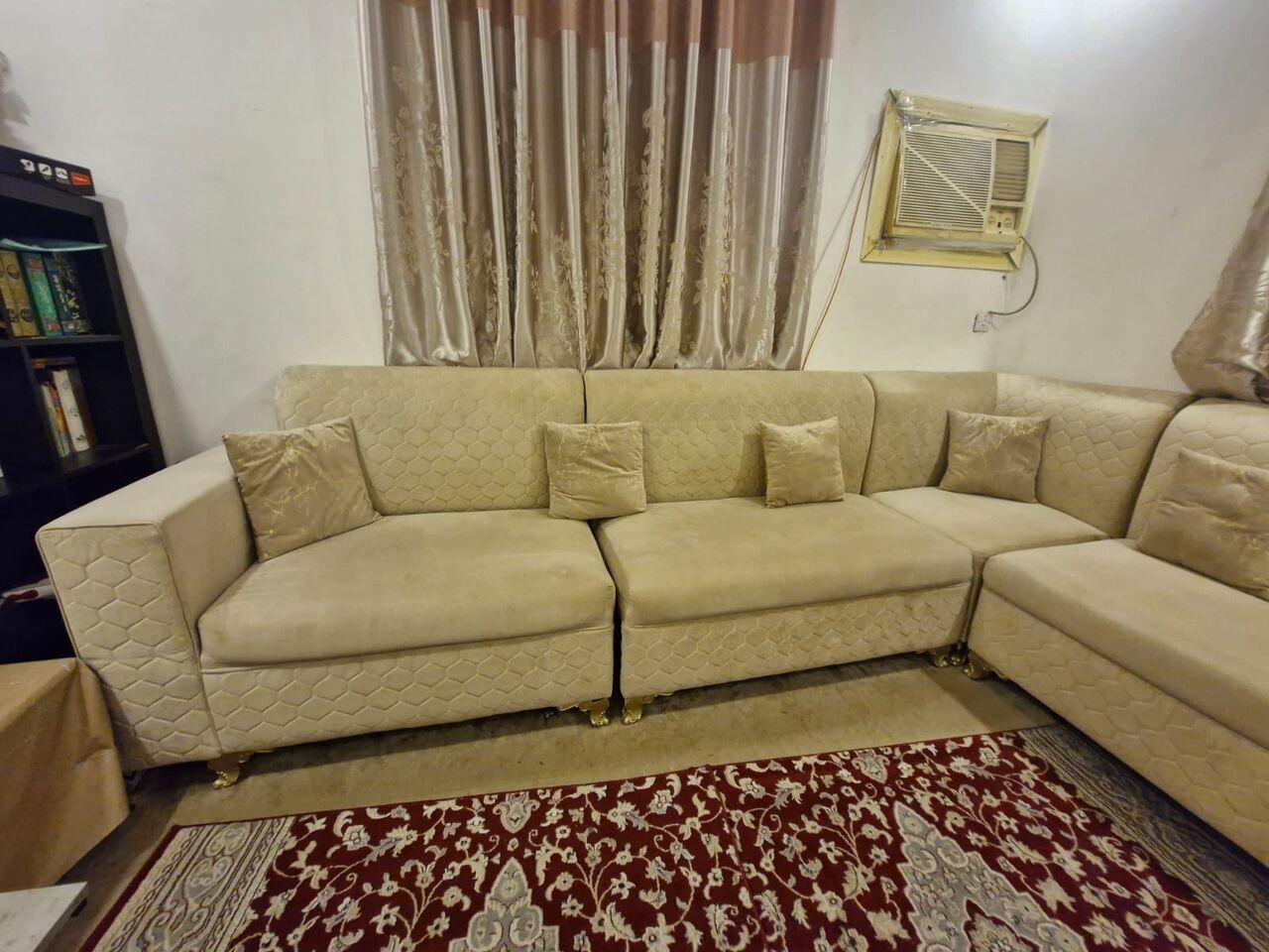 Jeddah, Household Items, SAR 750,  10 Seater Sofa For Sale With Cover