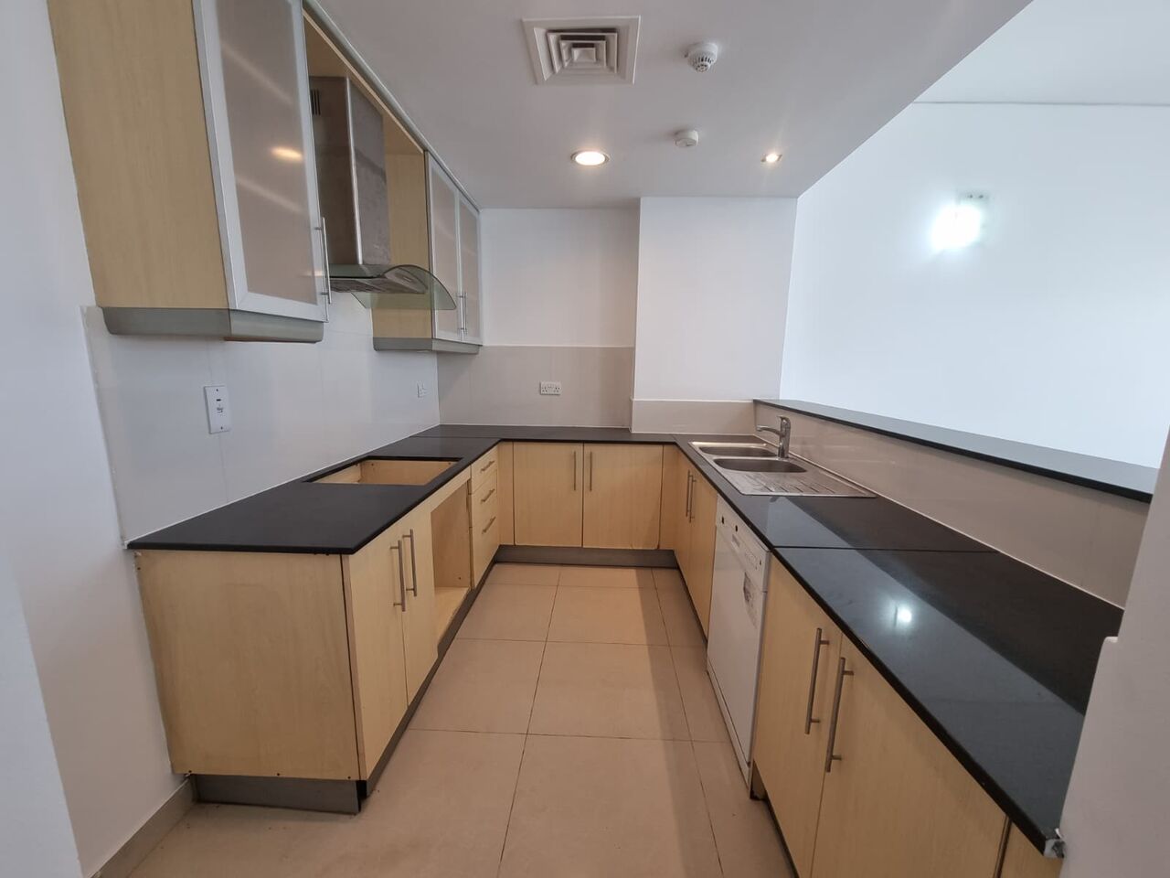 Amwaj Islands, Real Estate For Sale, BHD 50000,  2 BR,  139 Sq. Meter,  Best Deal- 2 BR Apartment With Sea View For Sale