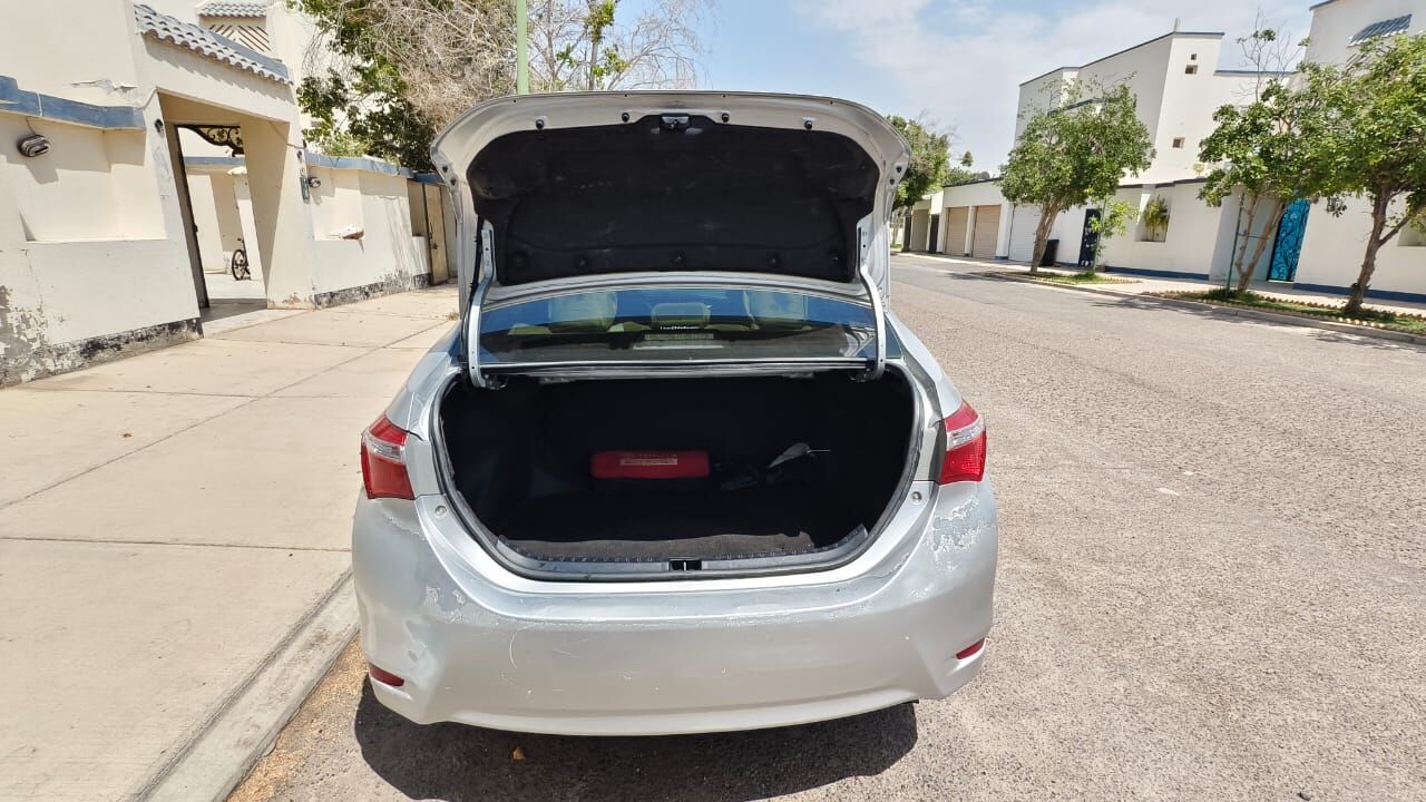 Yanbu, Vehicles, Cars & Trucks , SAR 38000,  Toyota Corolla,  2015,  Automatic,  160000 KM,    ()