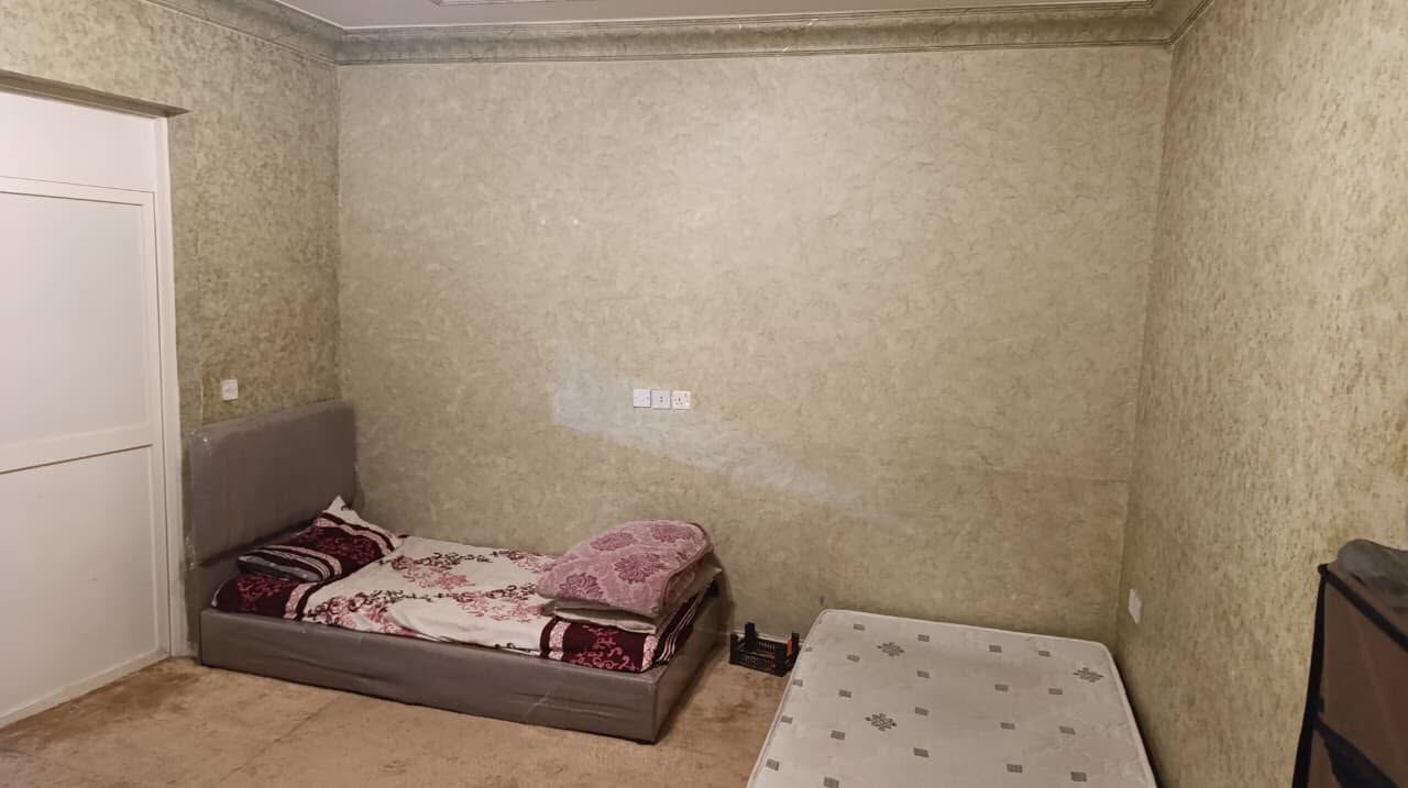 Olaya, Bedspace For Rent, SAR 800/month,  80 Sq. Meter,  Looking For Urgently One Executive Beachler (Bedspace)