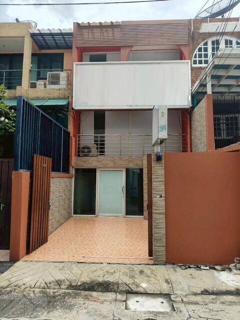 Bangkok, Villas, THB 90000,  24 Sq. Feet,  Townhouse For Rent, 3 Floors, 300 Sq M., Opposite Soi Thonglor 25, Near BTS Thonglor,