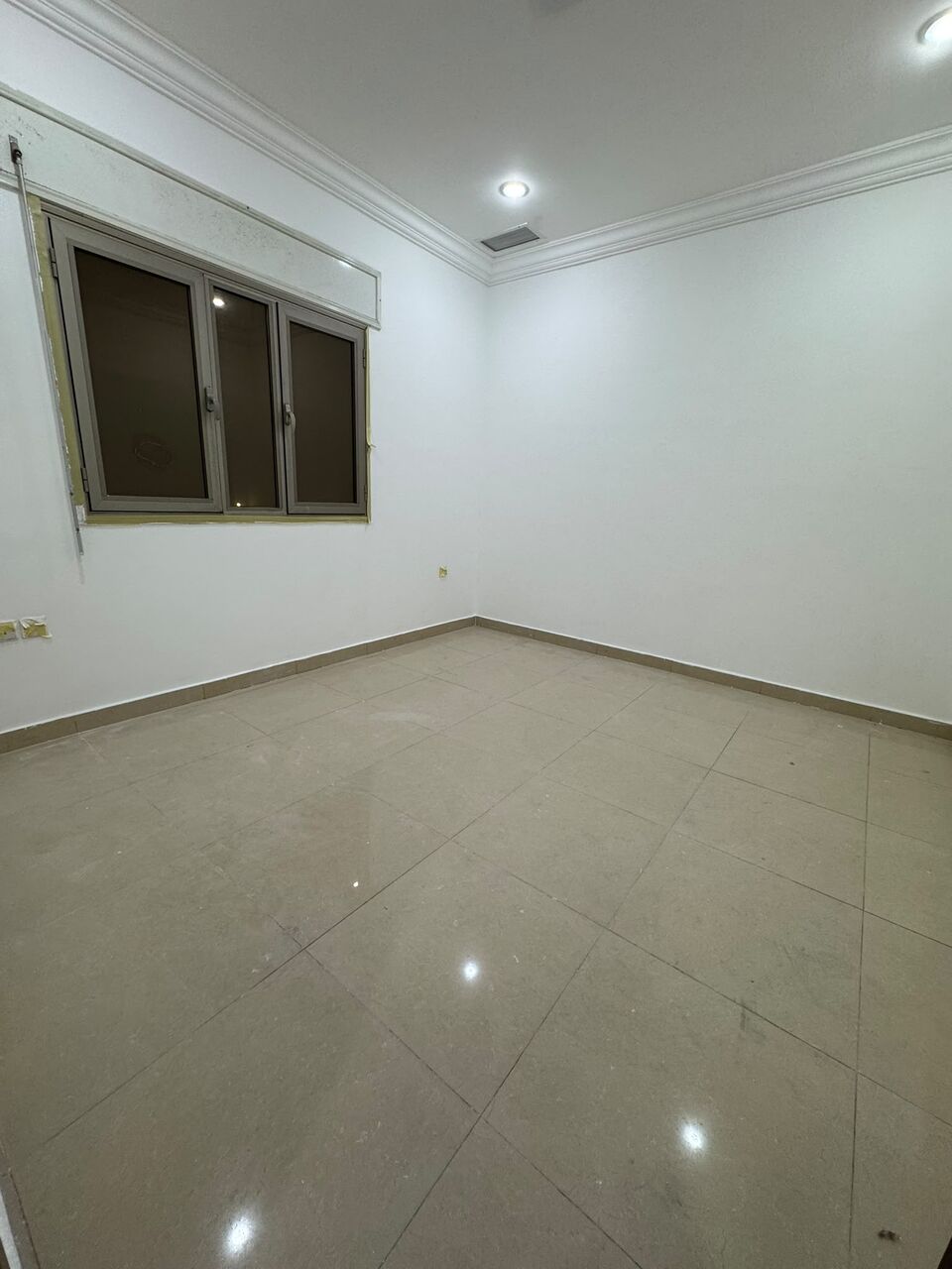 Salwa, Apartments, Flats, Houses & Villas, KWD 450/month,  3 BR,  Apartment For Rent In Salwa, 3 Bedrooms, Second Floor