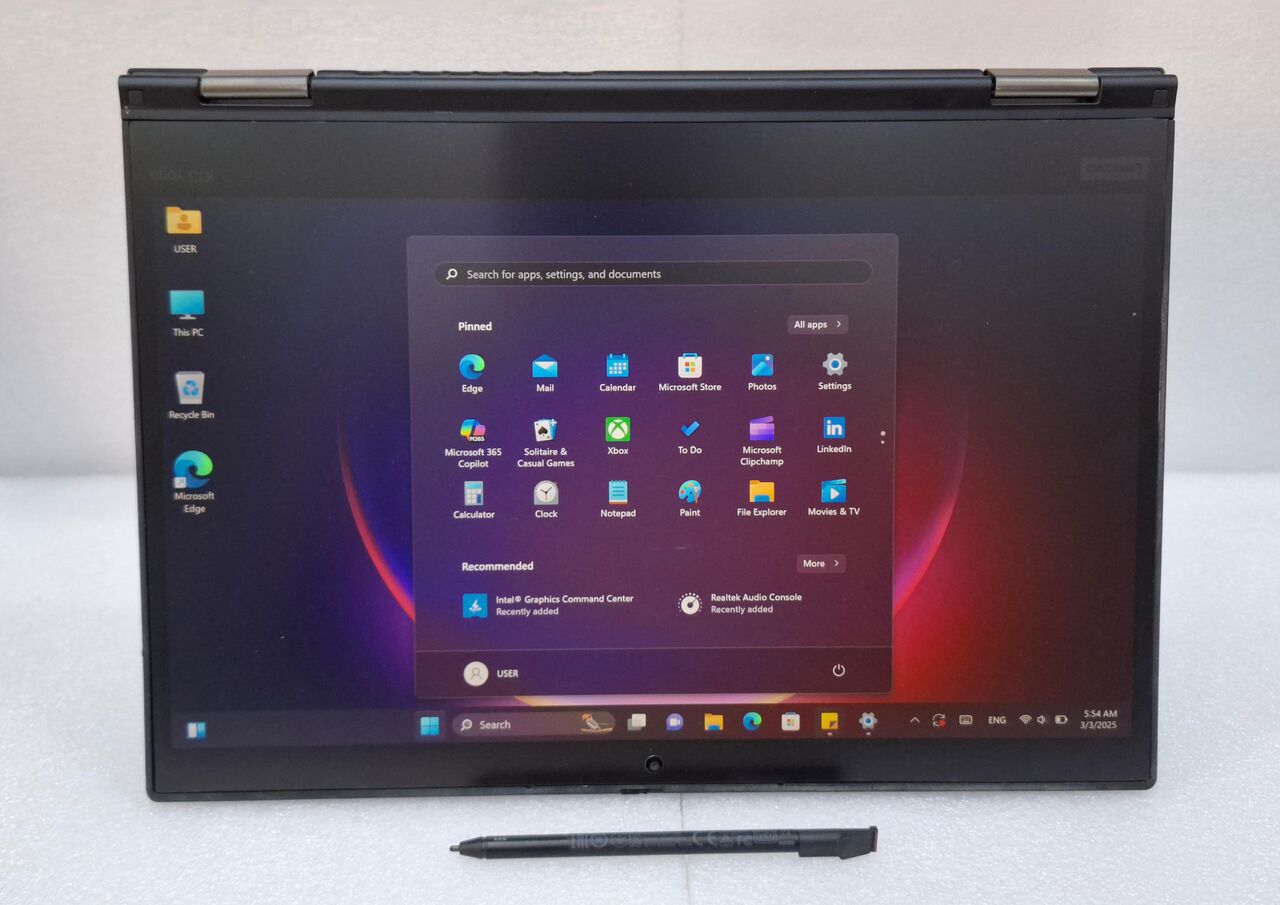 Riffa, Computers, BHD 119,  LENOVO X1 Yoga Core I5 8th Generation Touch Laptop + Tablet With PEN 14" FHD LED 16GB RAM