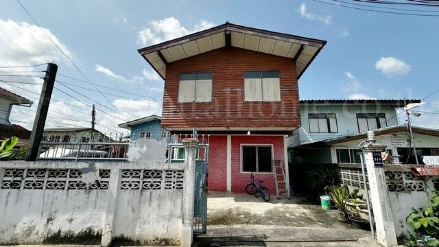 Bangkok, Real Estate For Sale, THB 3190000,  5 BR,  93 Sq. Feet,  Reduce Energy, Single House With Land, 93 Sq M, Phahonyothin 52, Cheap Price, Good