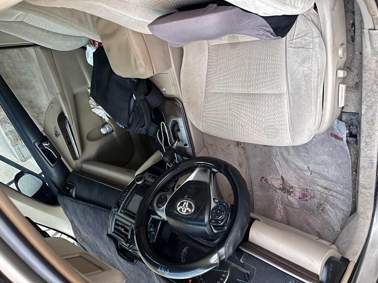 Al Murabba, Vehicles, Cars & Trucks , SAR 24,  Toyota Camry,  2013,  Automatic,  327000 KM,  Camry  Urgent Sale 24,500 SAR-no Agent Or No Broker Please