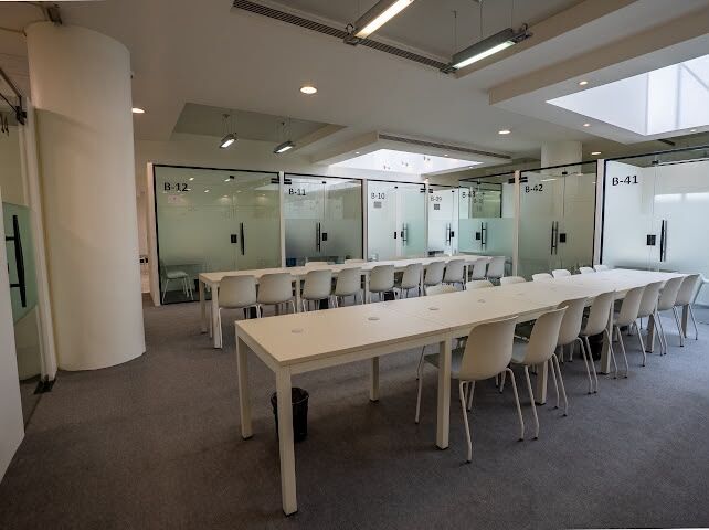 Riyadh, Offices, SAR 1000,  10829 Sq. Meter,  Furnished, Ready-to-Rent Offices | Riyadh &ndash; Al-Rawdah District
