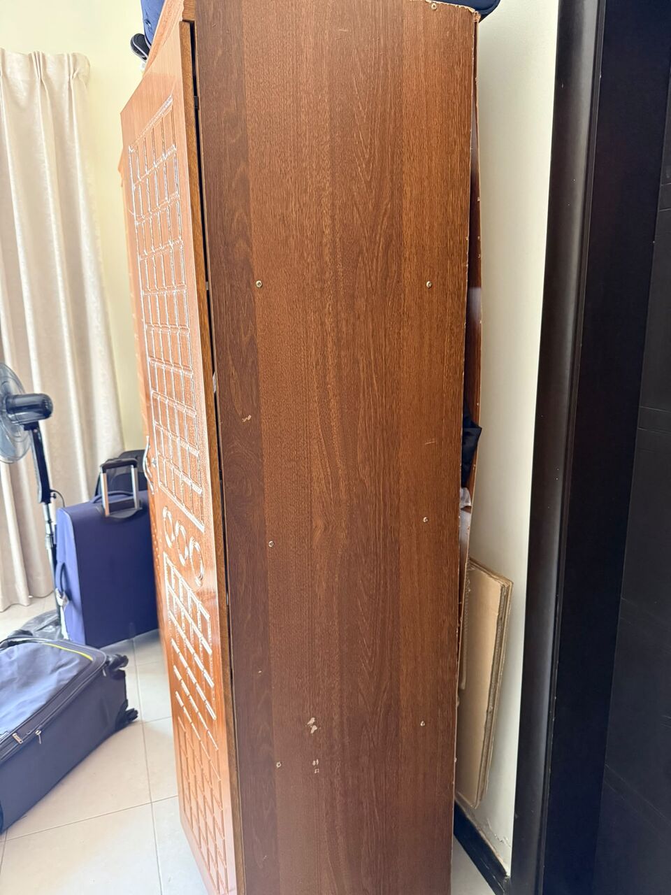 Juffair, Furniture, BHD 15,  3 Door Wardrobe / Cupboard
