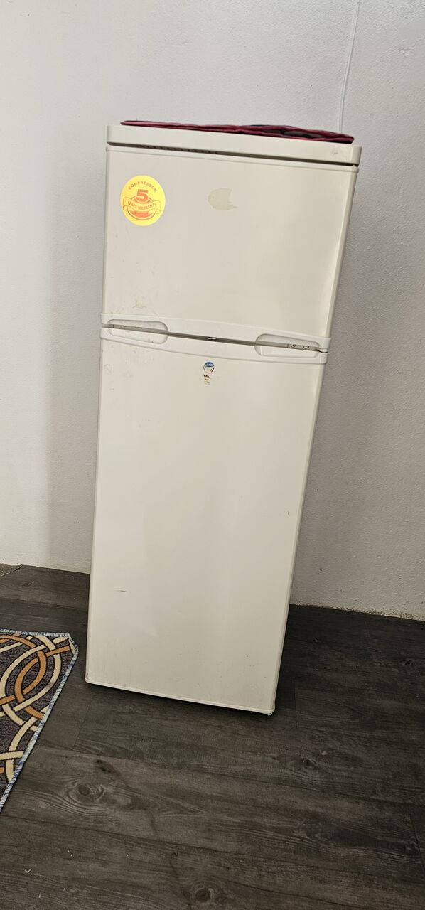 Riyadh, Appliances, SAR 400,  Refrigerator For Sale SAR 400 Fridge