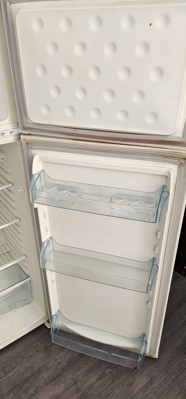 Riyadh, Appliances, SAR 400,  Refrigerator For Sale SAR 400 Fridge
