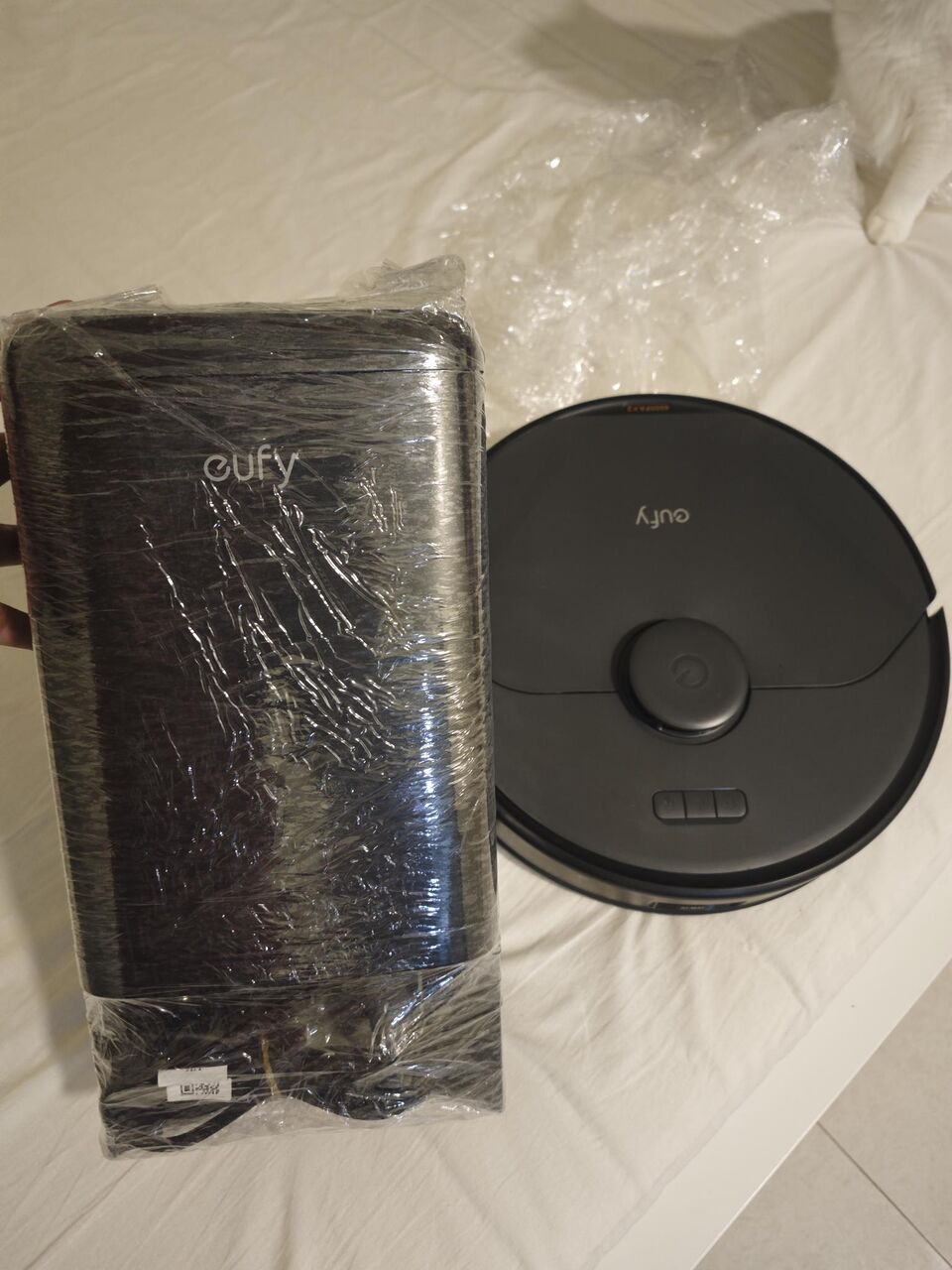 Khobar, Appliances, SAR 550,  Eufy X8 Pro Robo Vacuum - Mint Condition With Valid Warranty