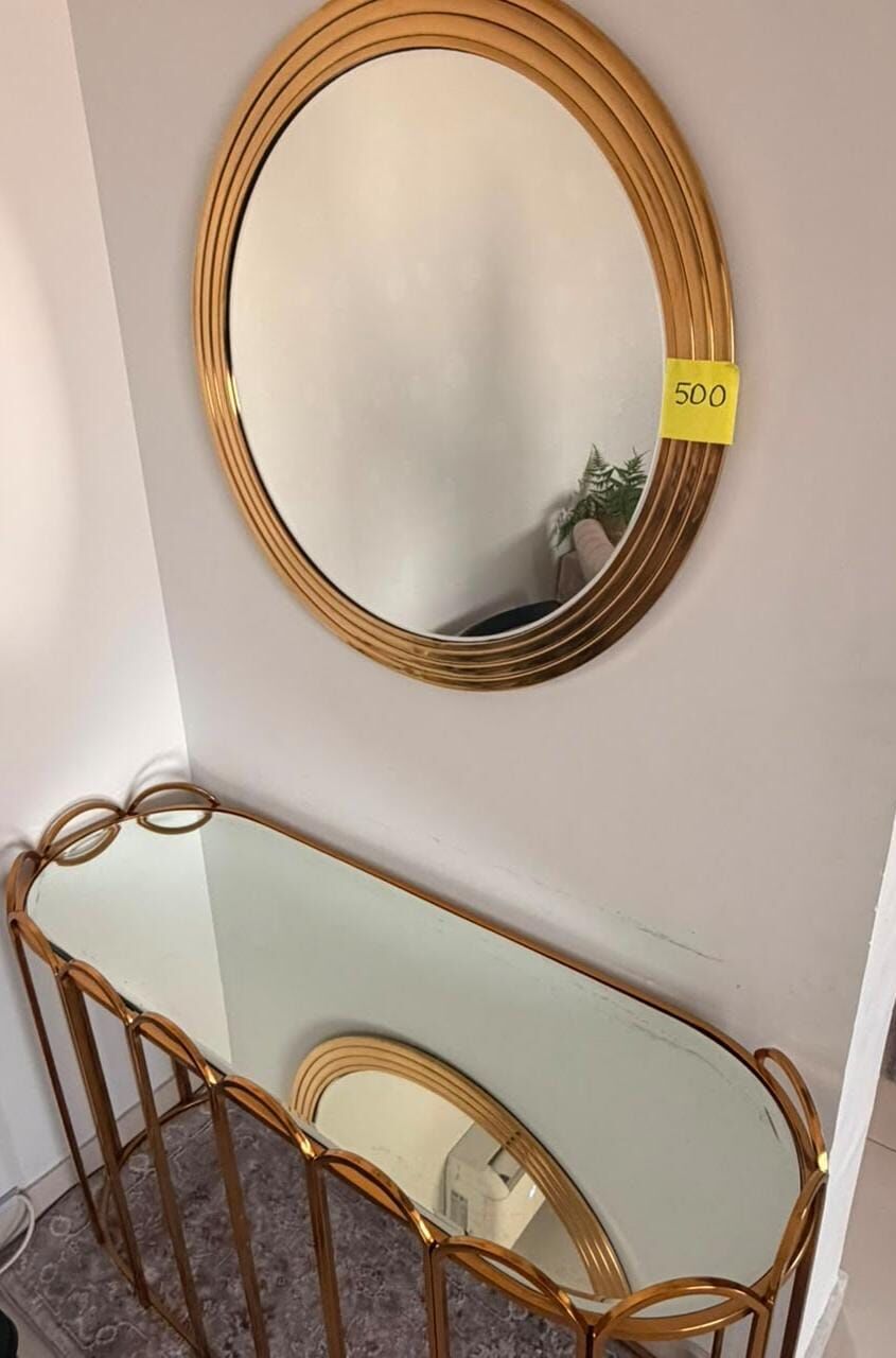 Jeddah, Furniture, SAR 500,  Modern Gold & Glass Oval Console Table