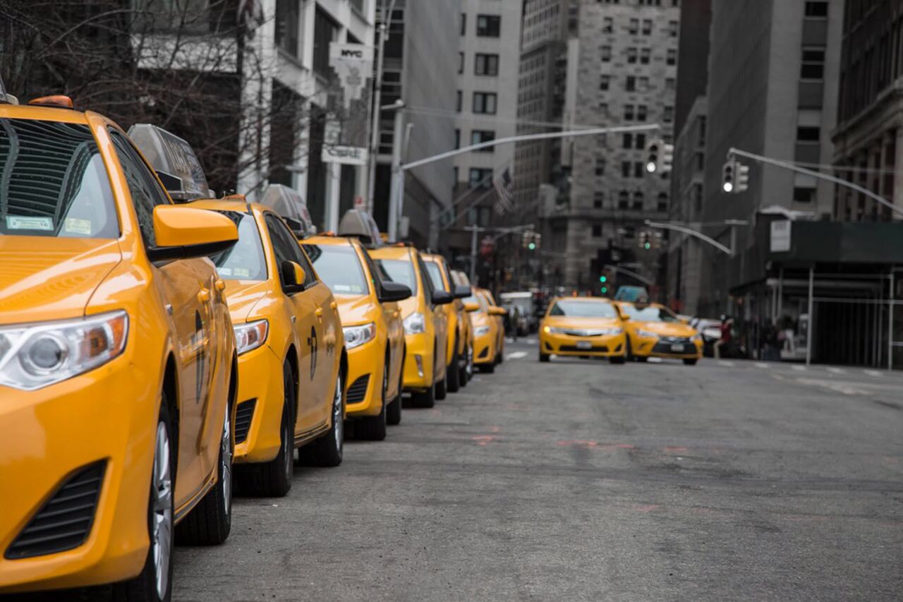 Melbourne, Travel, Melbourne Airport Maxi Taxi Service | Reliable Rides For Families & Corporate Groups