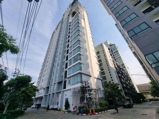 Bangkok, Real Estate For Sale, THB 2950000,  1 BR,  30 Sq. Meter,  Condo For Sale, The Sky Sukhumvit, Sukhumvit Road, Bangna, Bangkok.