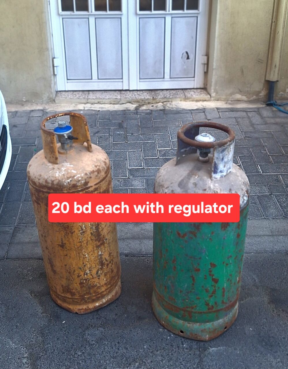 Manama, Household Items, BHD 20,  Clynder With Regulator 20 Bd With Stove 25 Bd Msg 3670 8372 Wts Ap No Call