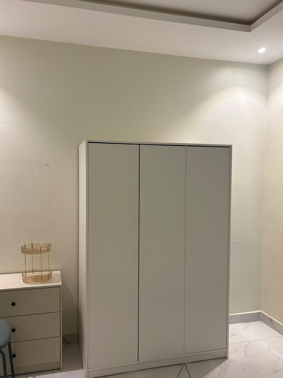 Riyadh, Furniture, SAR 400,  Moving Sale - Furniture & Appliances