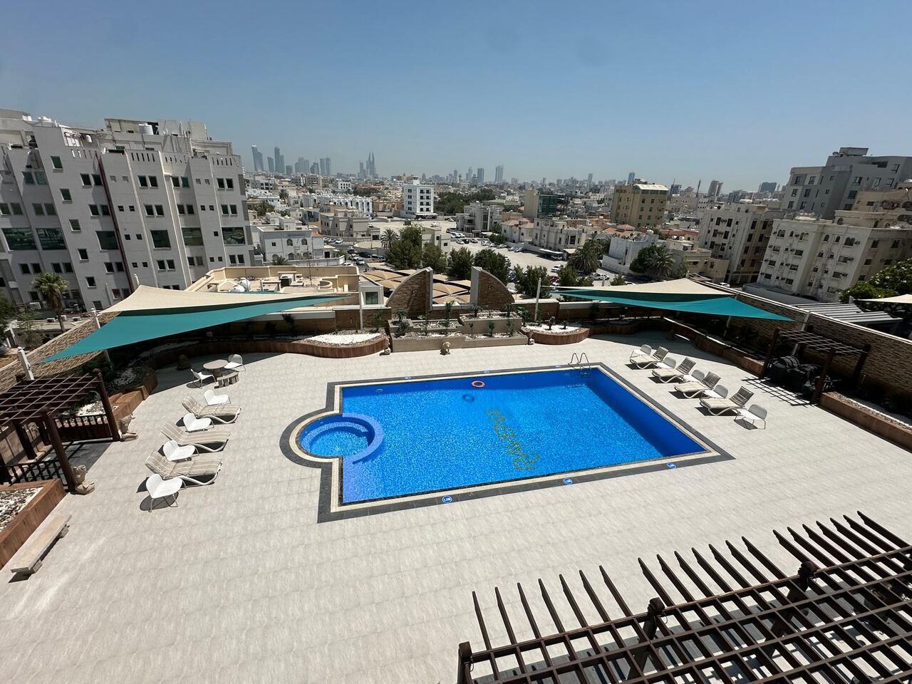 Mahooz, Apartments, Flats, Houses & Villas, BHD 380/month,  Furnished,  1 BR,  Flat Available