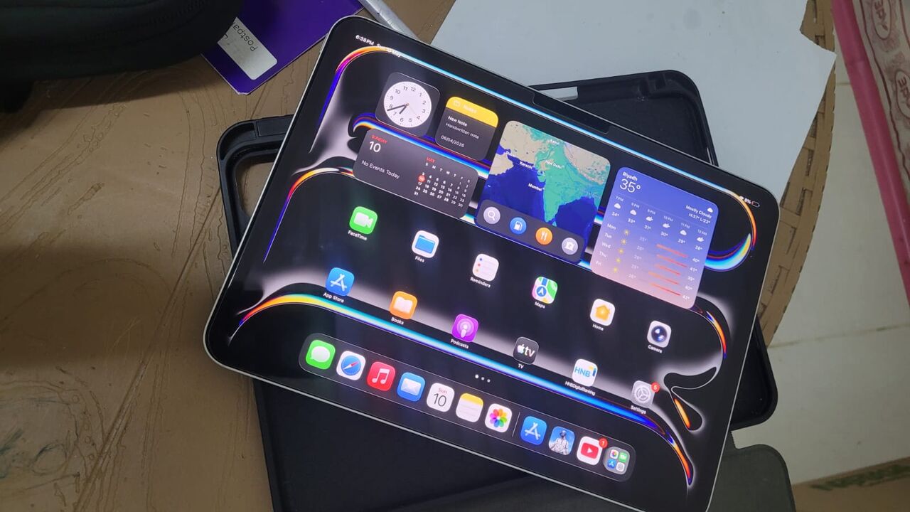 Salamah, Mobile Phones, SAR 3299,  IPad Pro (M4) For Sale — SAR 3,299 - للبيع: آيباد برو (M4) — 3299 ريال - Negotiable