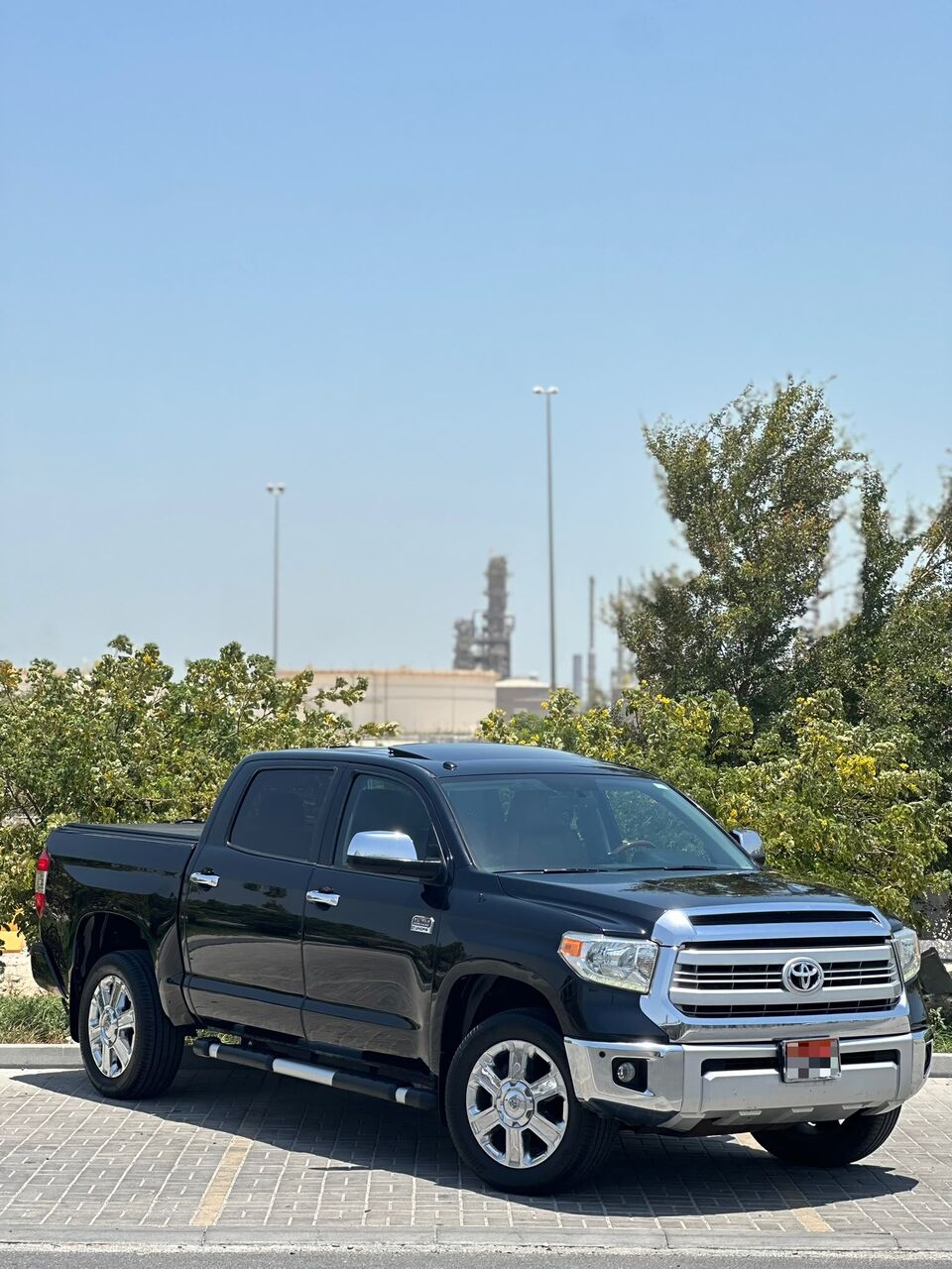 Riffa, Vehicles, Cars & Trucks , BHD 7900,  TOYOTA TUNDRA 4X4 1794 EDITION 2015 BLACK,  2015,  Automatic,  250000 KM,