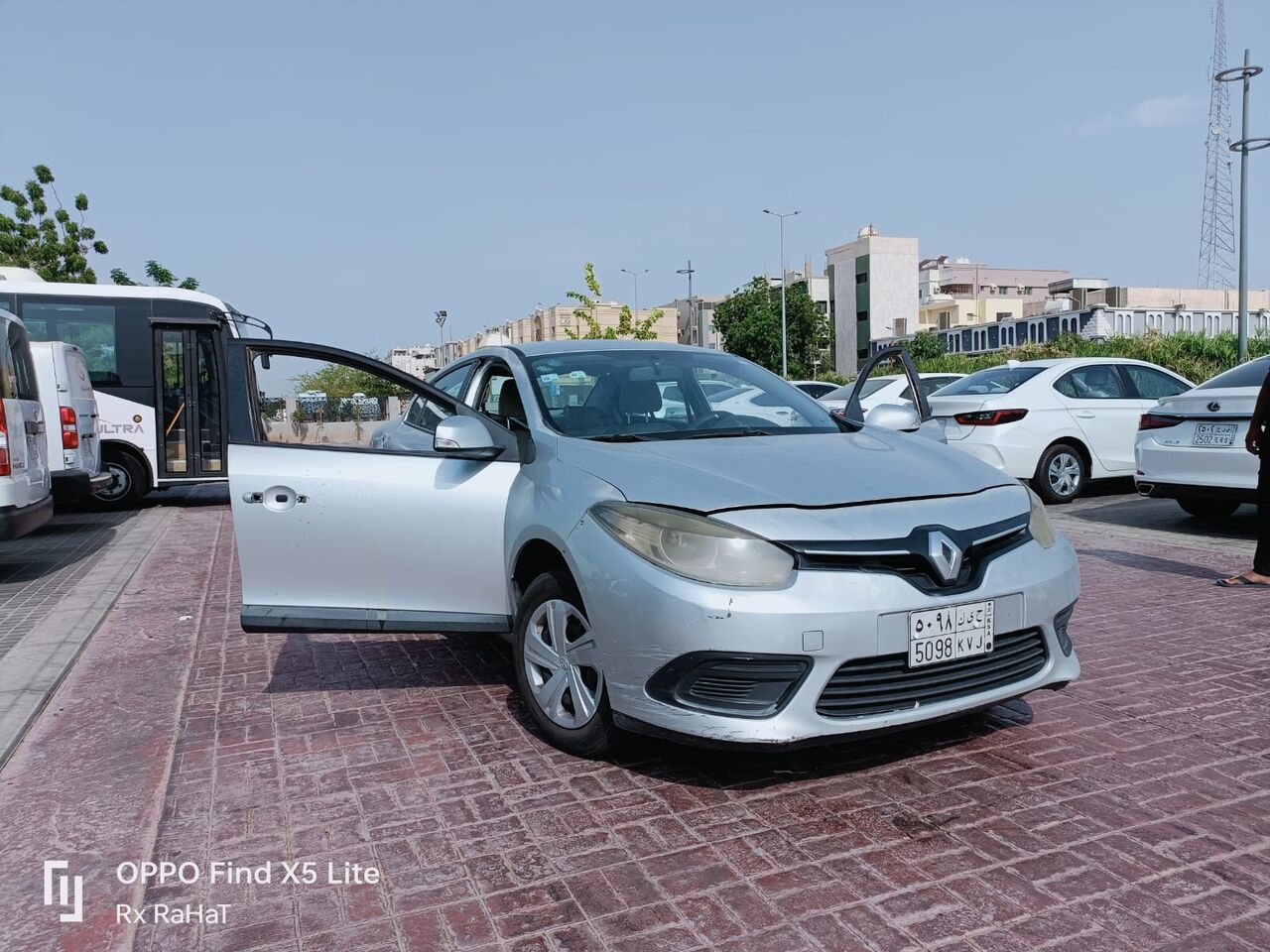 Jeddah, Vehicles, Cars & Trucks , SAR 12500,  Renault Fluence,  2015,  Automatic,  250000 KM,  Car For Sale
