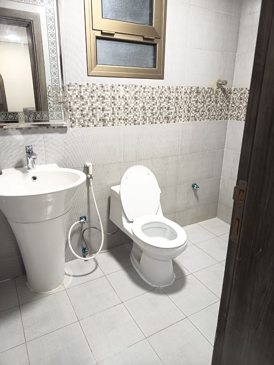 Al Ulaya, Rooms for Rent, SAR 850/month,  Furnished,  Bedspace And Single Room For Bachelors And Working Professionals ,3RB Apartment .