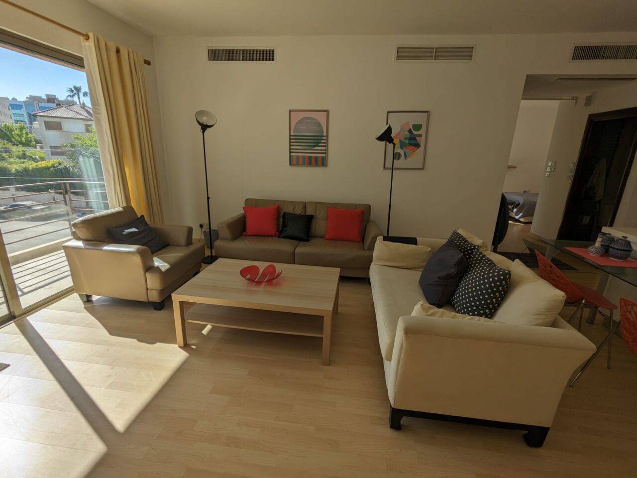 Abdoun, Apartments, Flats, Houses & Villas, JOD 6600/year,  Furnished,  1 BR,  Fully Furnished One Bedroom Apartment With Baconly In Abdoun 00962777688956