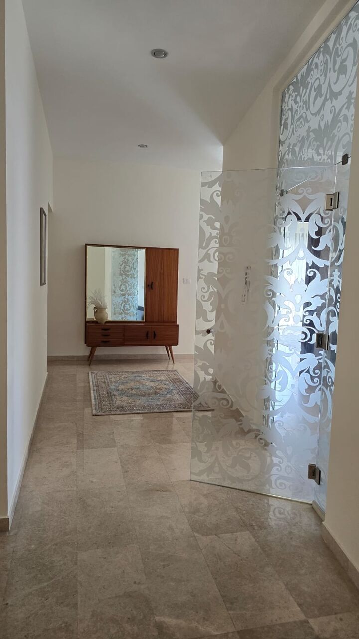 Amman, Apartments, Flats, Houses & Villas, JOD 12000/year,  Furnished,  3 BR,  Fully Furnished 3B Apart With Baconly In 2nd Circle 00962777688956