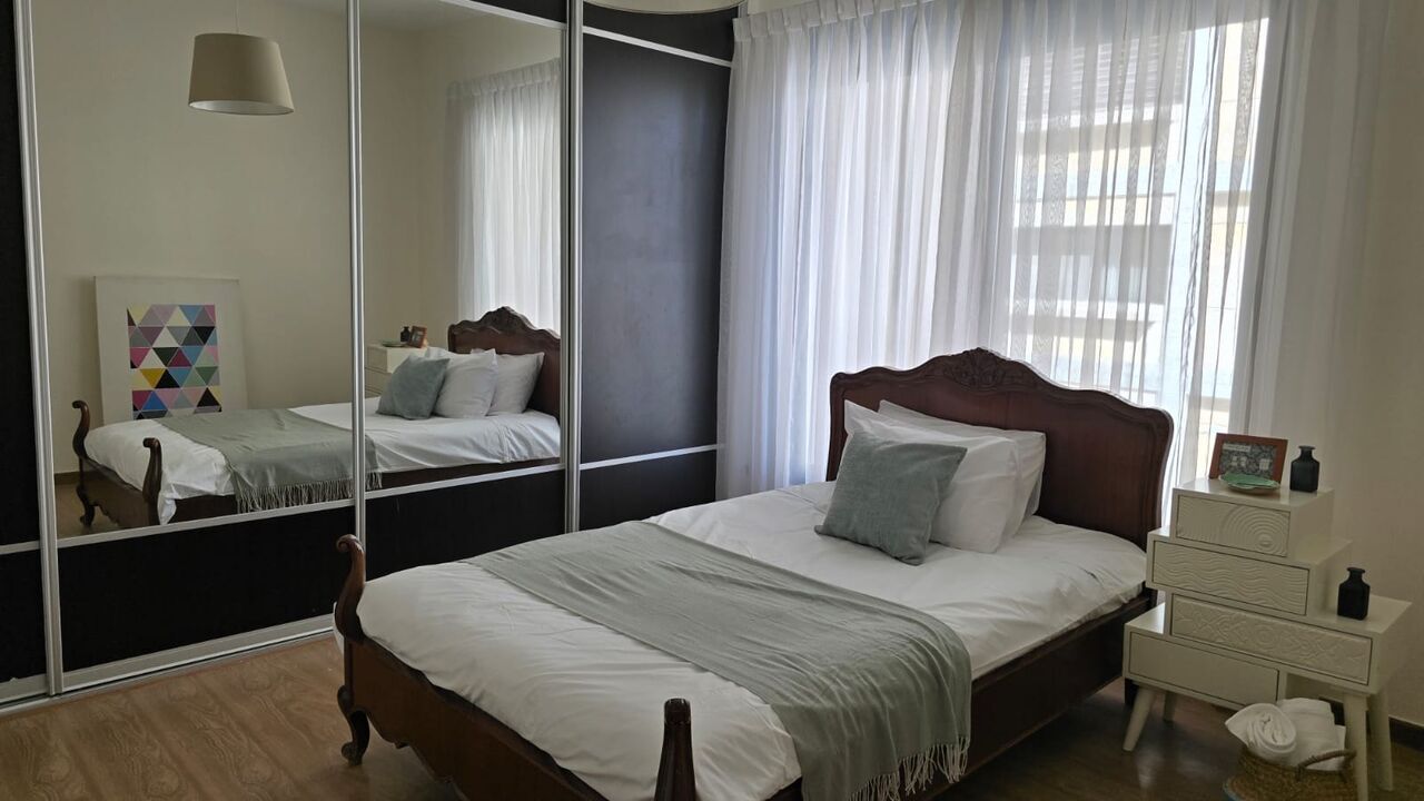 Amman, Apartments, Flats, Houses & Villas, JOD 12000/year,  Furnished,  3 BR,  Fully Furnished 3B Apart With Baconly In 2nd Circle 00962777688956