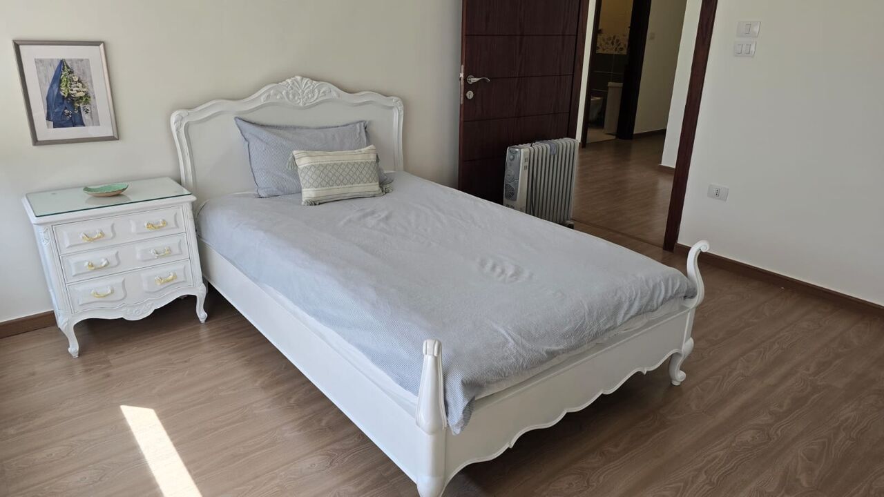 Amman, Apartments, Flats, Houses & Villas, JOD 12000/year,  Furnished,  3 BR,  Fully Furnished 3B Apart With Baconly In 2nd Circle 00962777688956