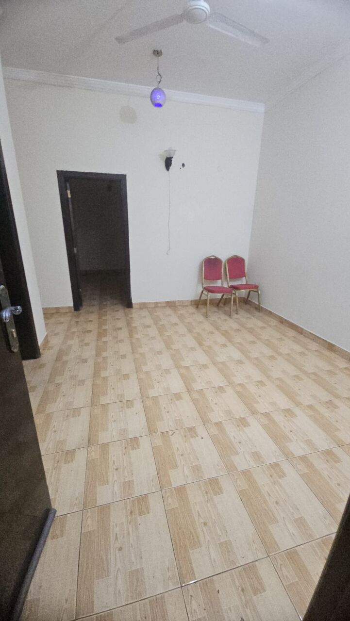 Hoora, Apartments, Flats, Houses & Villas, BHD 210/month,  2 BR,  2 Bedroom Semi Furnished Flat For Rent With Ewa