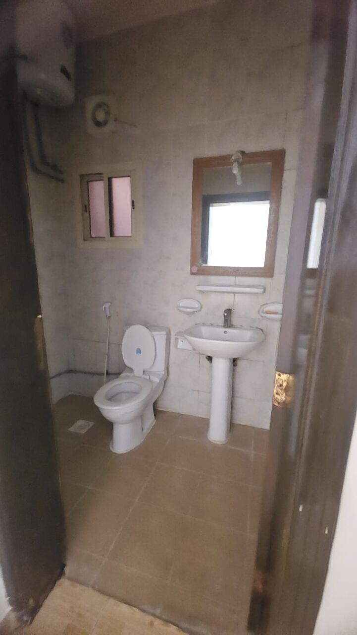 Hoora, Apartments, Flats, Houses & Villas, BHD 210/month,  2 BR,  2 Bedroom Semi Furnished Flat For Rent With Ewa