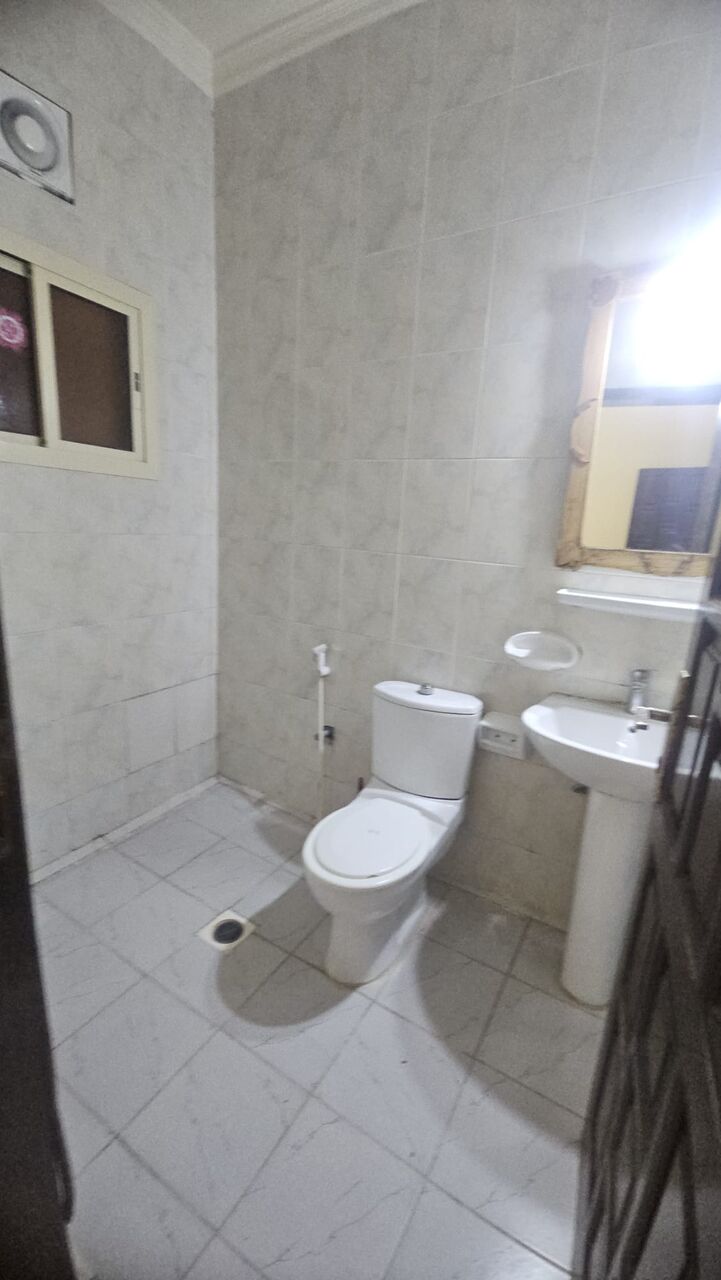 Hoora, Apartments, Flats, Houses & Villas, BHD 210/month,  2 BR,  2 Bedroom Semi Furnished Flat For Rent With Ewa