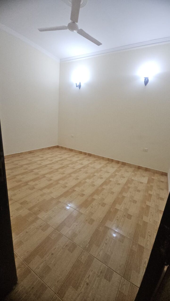 Hoora, Apartments, Flats, Houses & Villas, BHD 210/month,  2 BR,  2 Bedroom Semi Furnished Flat For Rent With Ewa