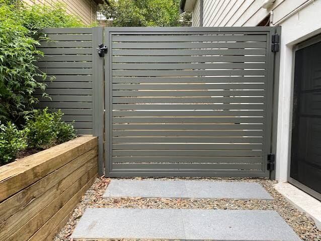 Sharjah, Air Conditioners, AED 100,  Sharjah Aluminium Door In Dubai 0522637307