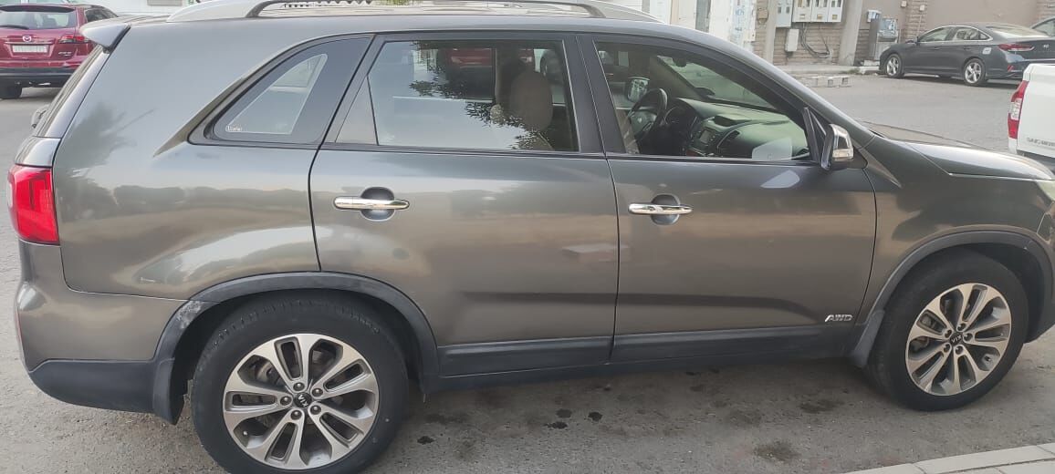 Al Aziziyah, Vehicles, Cars & Trucks , SAR 30000,  Kia Sorento,  2015,  Automatic,  235000 KM,  , , , , Panoramic Sunroof, Full Option