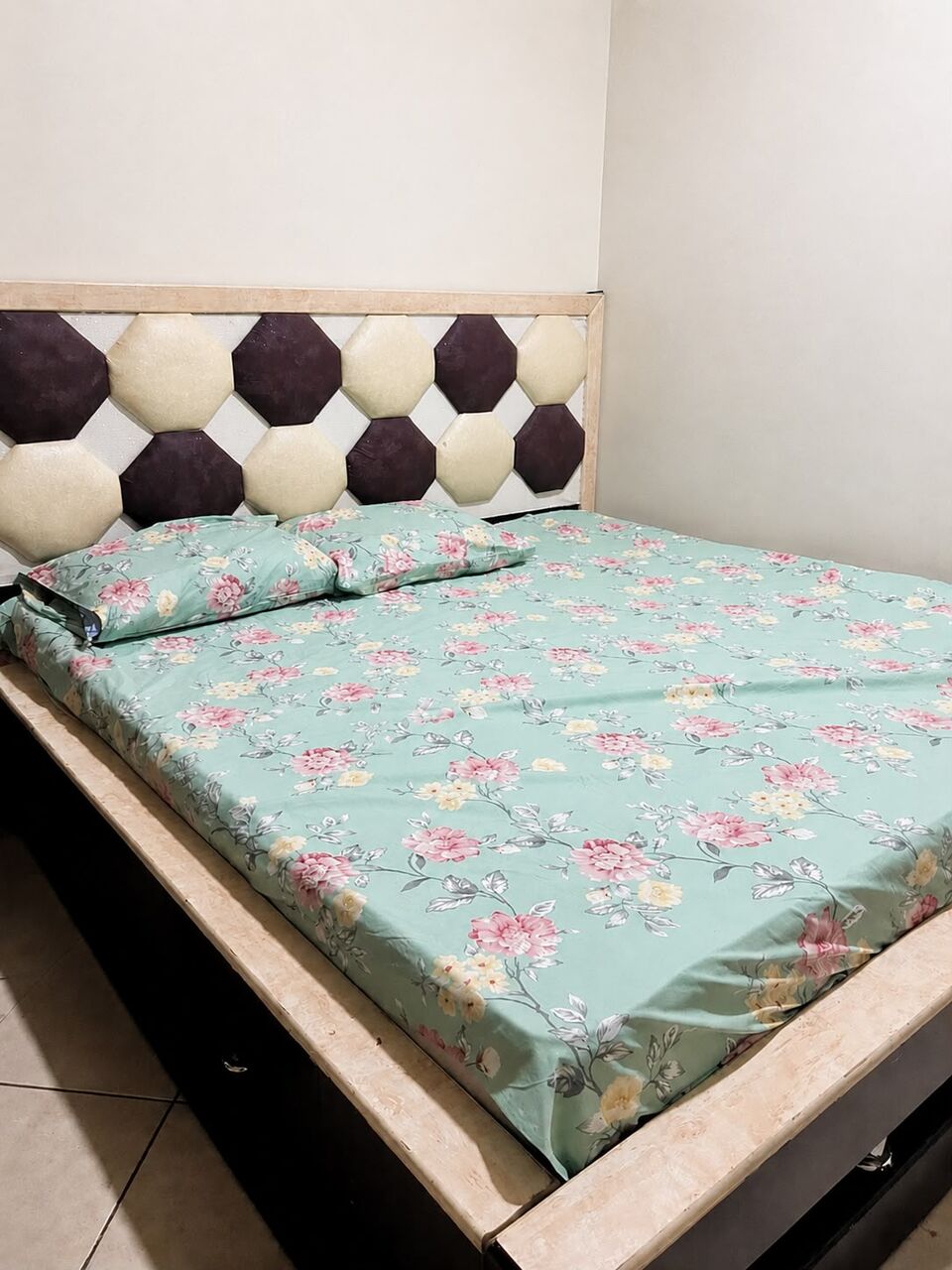 Dammam, Furniture, SAR 1500,  House Hold Items