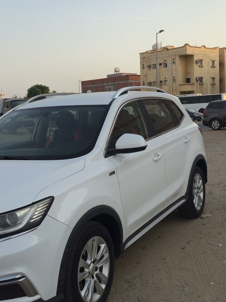 Rabigh, Vehicles, Cars & Trucks , SAR 22,  Mg Rx5,  2018,  Automatic,  273 KM,    For Urgent Sale