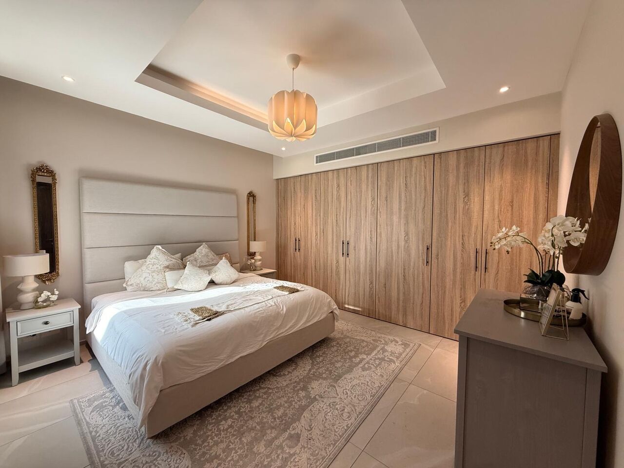 Saar, Apartments, Flats, Houses & Villas, BHD 900/month,  3 BR,  Unlimited Ewa Luxury Villa With Maidroom For Rent In Saar
